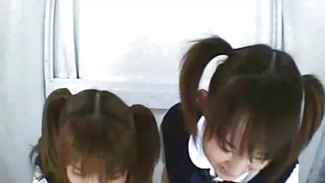 الفتاة الصغيرة كانت تفعل افلام جنس اجنبية كوني وانتهت مص الديك الرجل الكبير